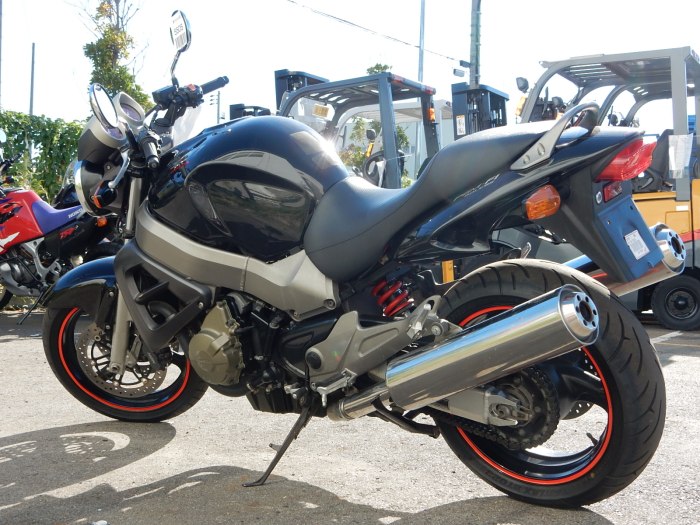 Мотоцикл Honda x11