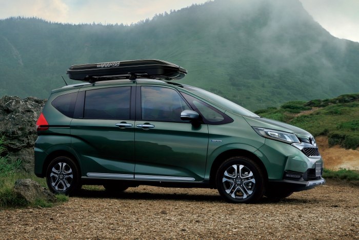 Honda freed Spike 4wd