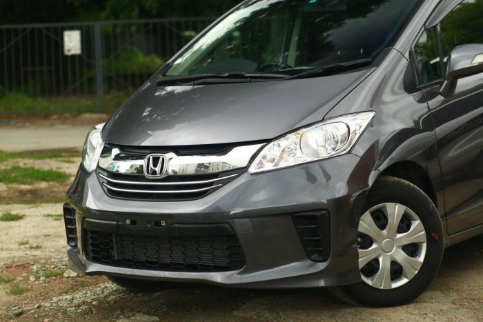 Honda freed g 2014
