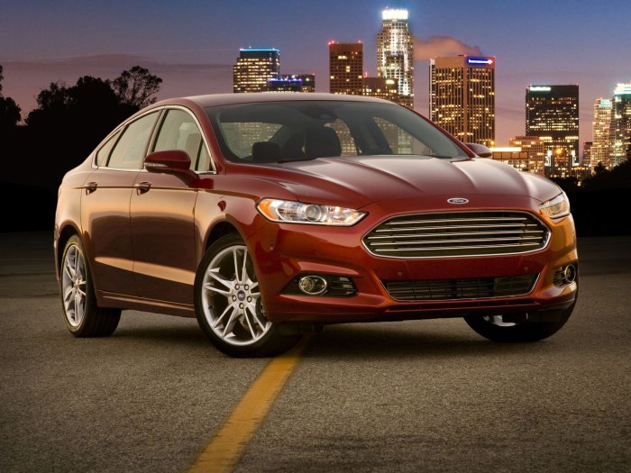 Ford Fusion 2013 американец