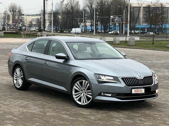 Skoda Суперб 2015