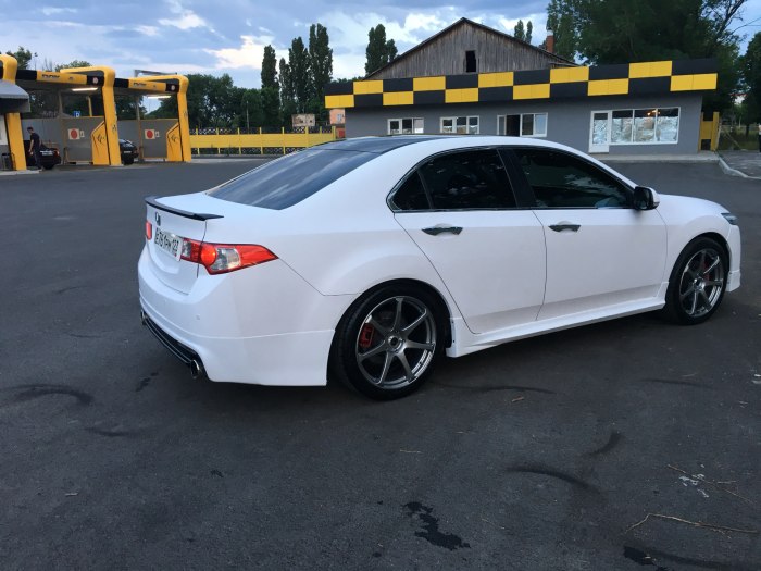 Honda Accord 2008 Tuning белый