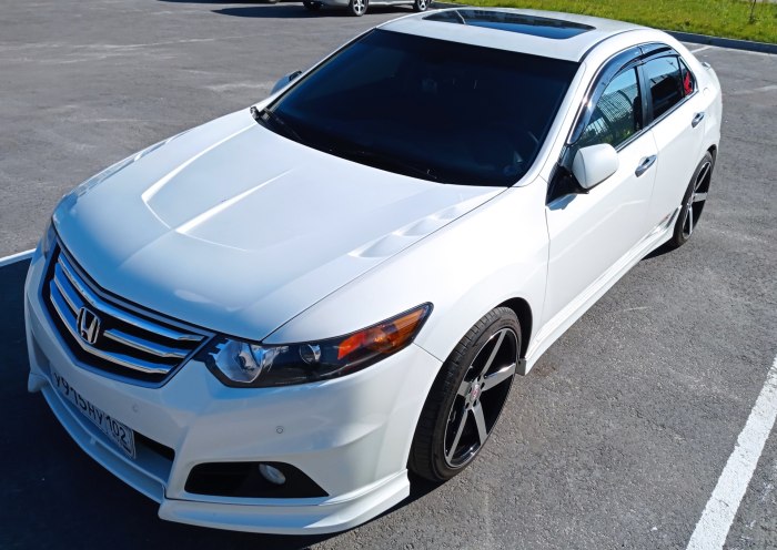 Honda Accord 2008 Tuning белый