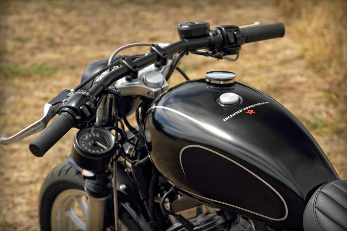 Руль мотоцикла Harley Davidson