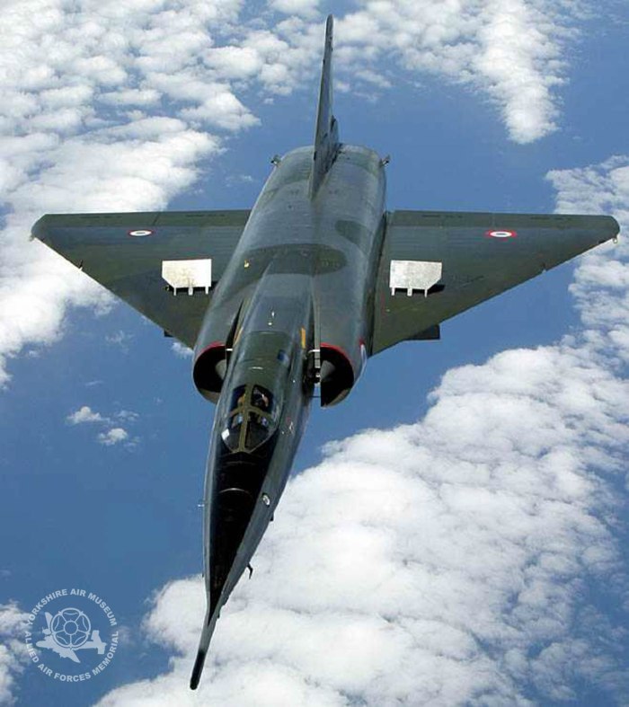 Мираж-4 самолет