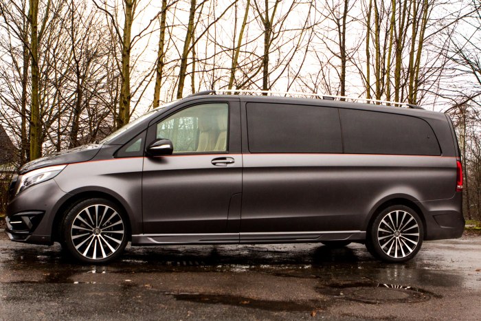 Mercedes-Benz v-class w447