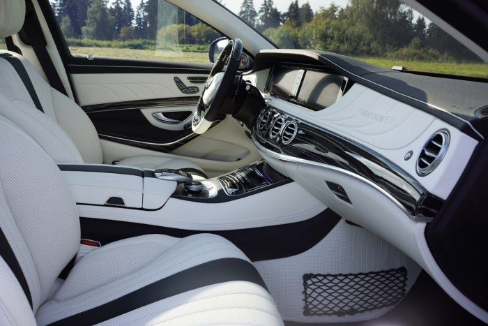 Mercedes s63 AMG Interior