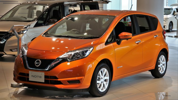Nissan Note e-Power 2016