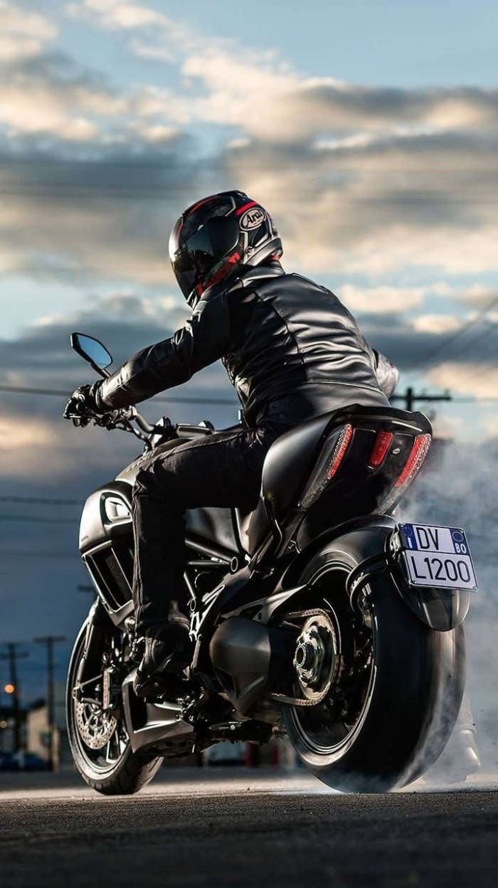 Ducati Diavel Biker
