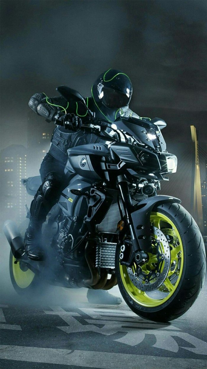 Мотоцикл Ямаха mt10