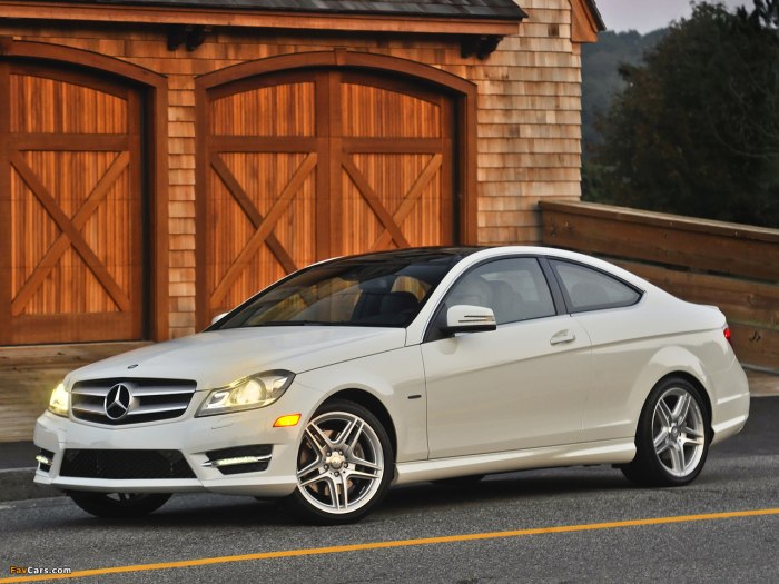 Mercedes Benz Coupe 2012