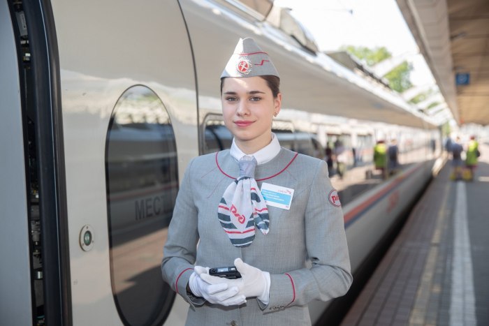 Проводник поезда Сапсан