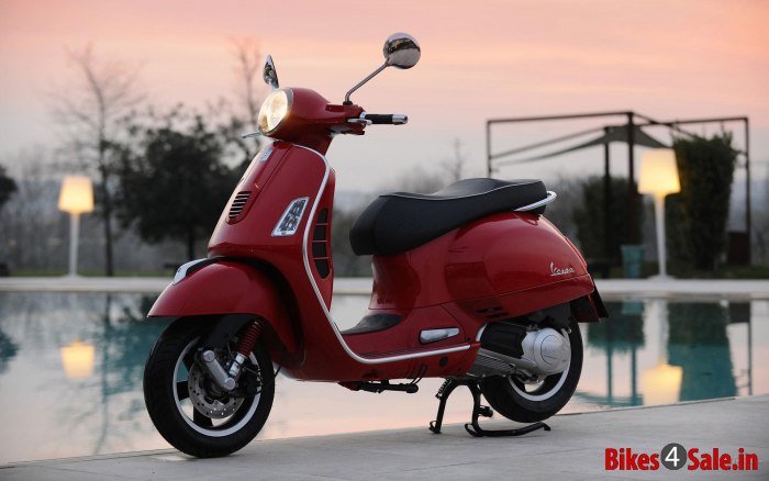 Vespa GTS 125