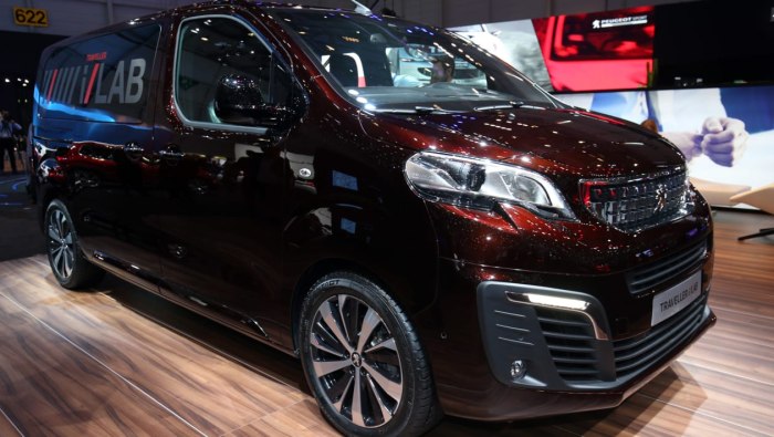 Peugeot traveller