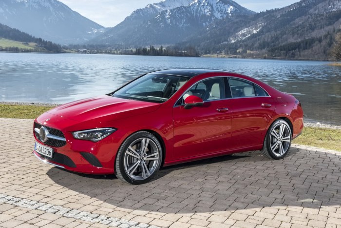 Мерседес CLA 2020