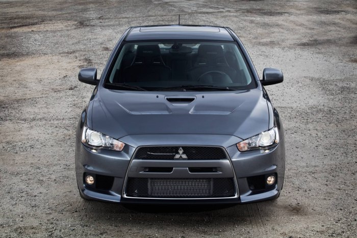 Mitsubishi Lancer x 2011