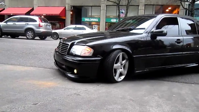 Mercedes-Benz w202