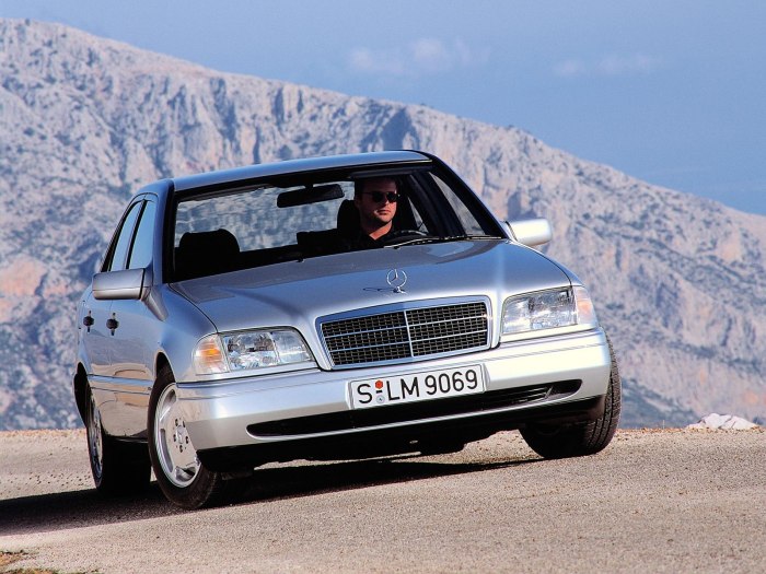 Mercedes Benz c180 w202