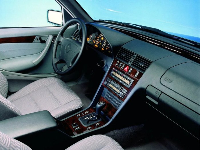 Мерседес Бенц w202
