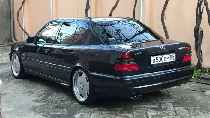 Mercedes c AMG w202