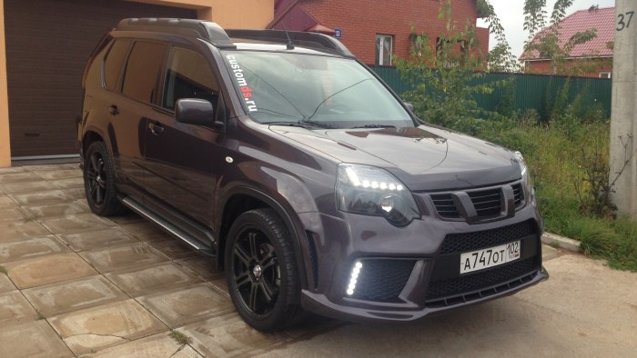 Nissan x-Trail t31 Black