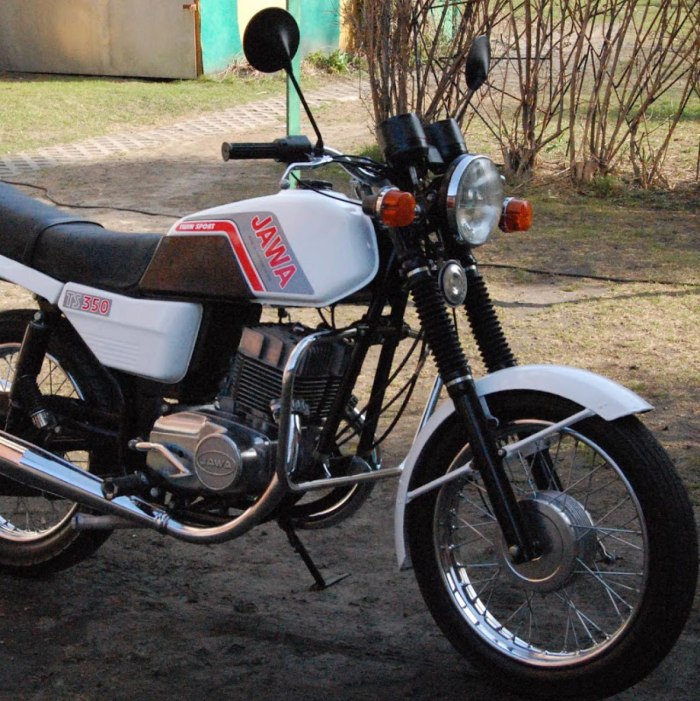 Jawa 638 белая