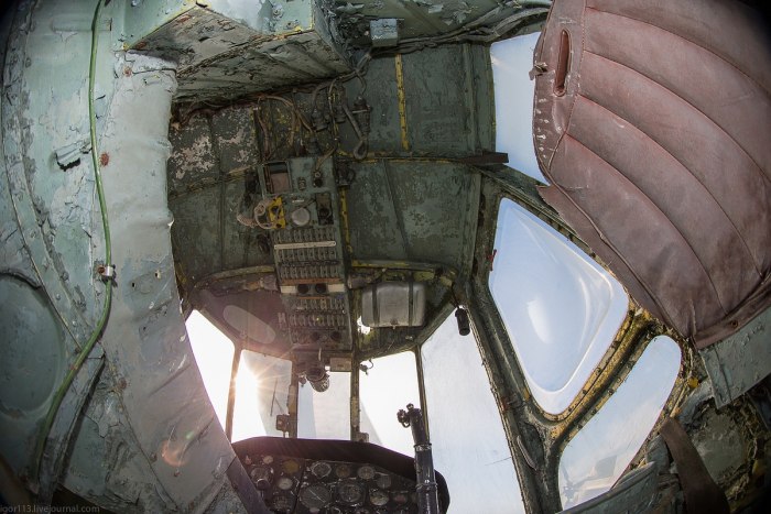 Ми-4 вертолет кабина пилотов