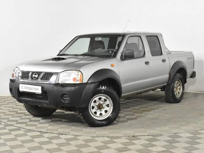 Ниссан НП-300 С пробегом