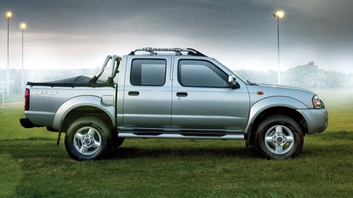 Ниссан Pickup np300