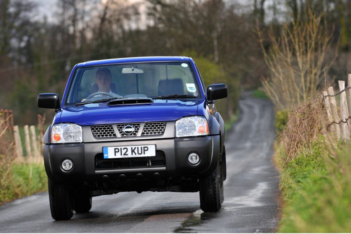 Nissan np300 pick-up 2008