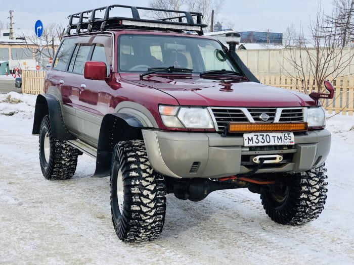 Nissan Safari 61