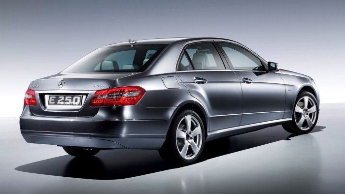 Mercedes-Benz е 250