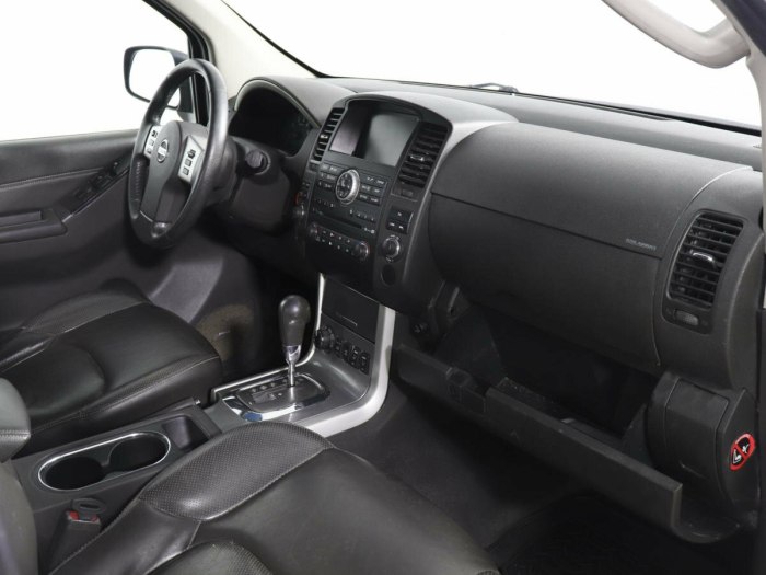 Nissan Navara 2010