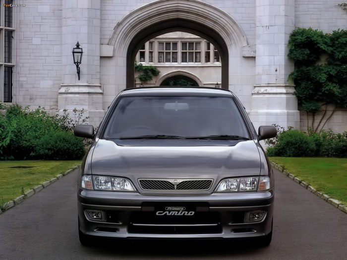 Nissan p11