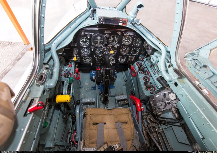 Су-7 кабина