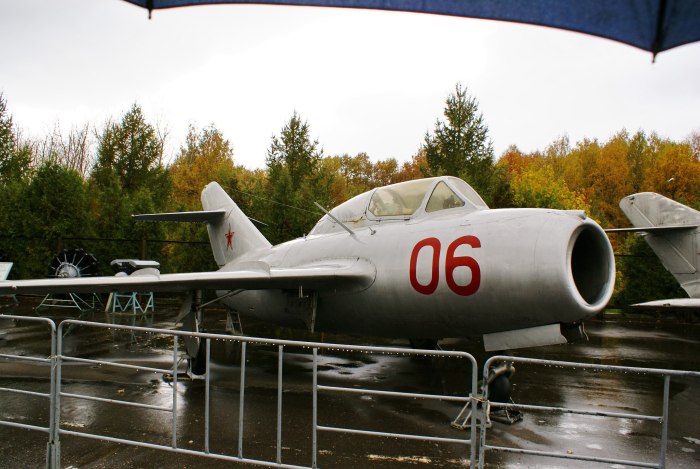 Миг-15 реактивный самолёт