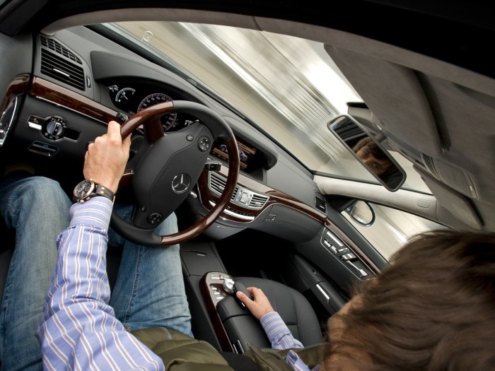 Mercedes s class w221 салон