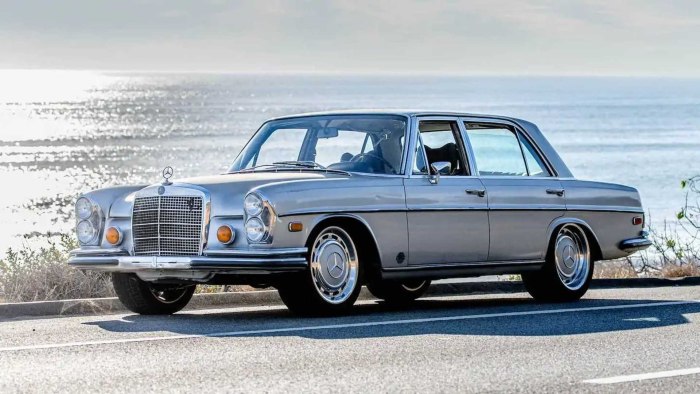 Мерседес Бенц 300 sel 1971