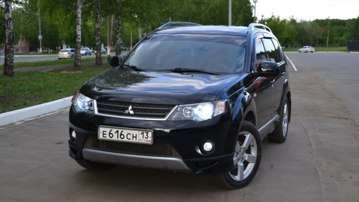 Mitsubishi Outlander 2 XL