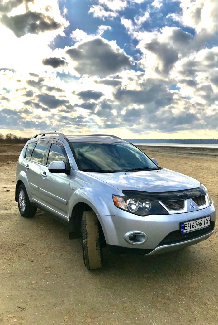 Mitsubishi Outlander XL 2.0