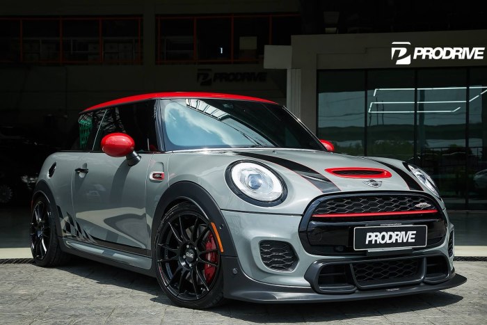 Mini f56 Black