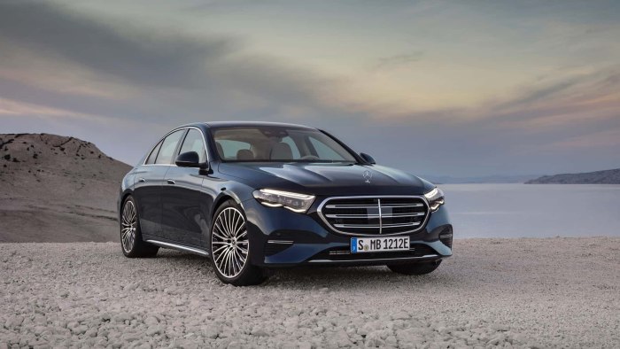Mercedes Benz e class 2024