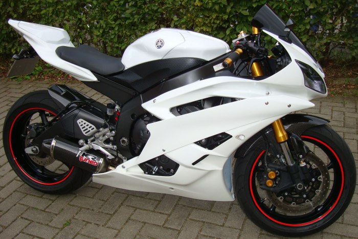 Ямаха YZF r6