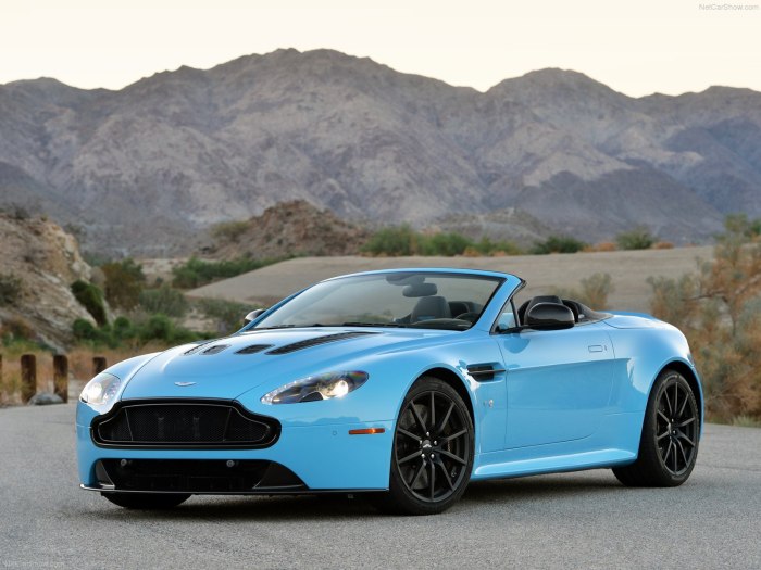Aston Martin v12 Vantage s