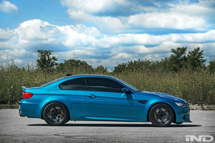 BMW e92 синяя