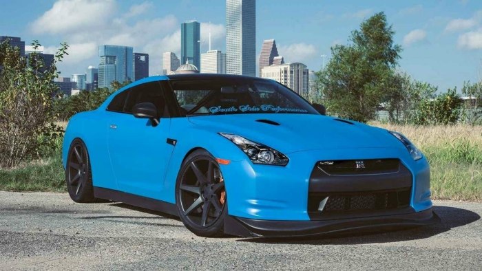 Nissan GTR r35 синий