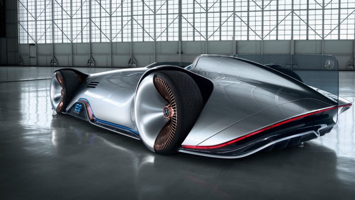 Mercedes-Benz Vision EQ Silver arrow