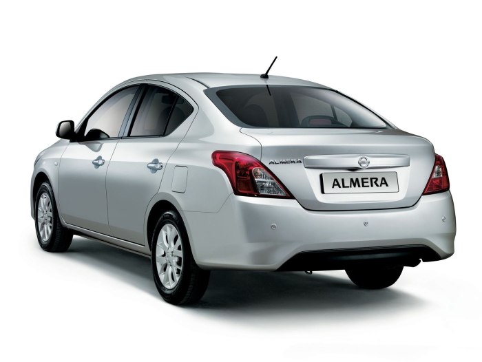 Nissan Almera 2014