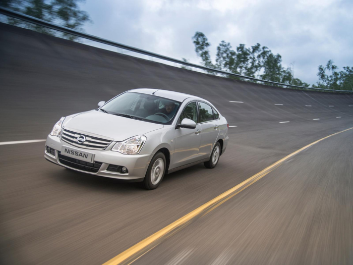 Almera g15