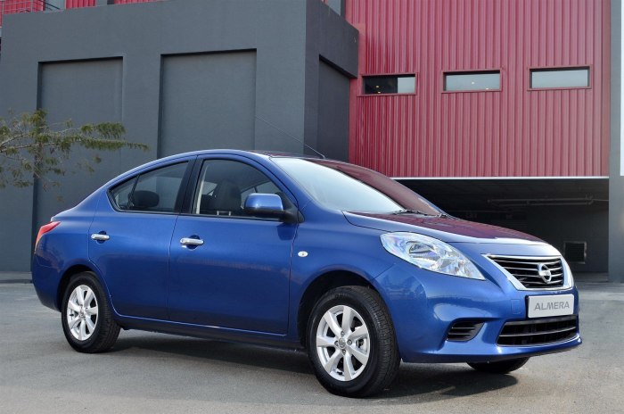 Nissan Almera n17